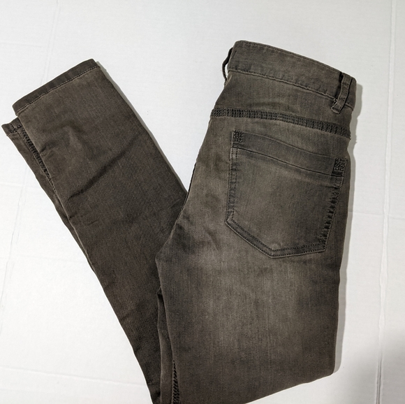 Free People Women's Murray Wash Skinny Jeans - Size 29 - Picture 5 of 11